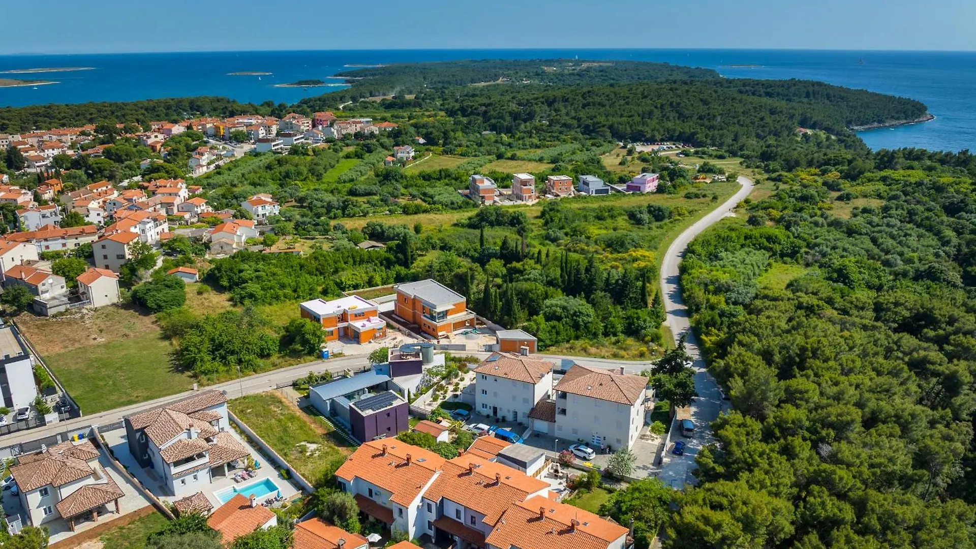 Villa Aselva with Pool near Kamenjak Nature Park Premantura